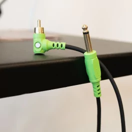 Critical Magnetic RCA Контактный провод