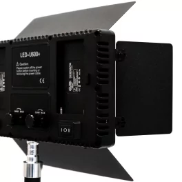 LED600 Panel Lamp with Tripod