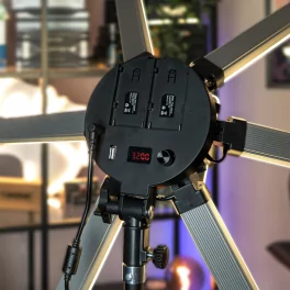 Лампа 6 LIGHT маленькая со штативом